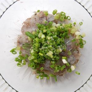 Cách làm trứng cuộn tôm hấp