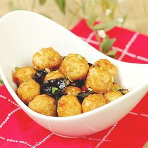 Cách làm trứng cút chiên sốt nấm mèo