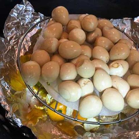 Cách làm trứng cút hun khói