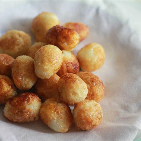 Cách làm trứng cút rim chao