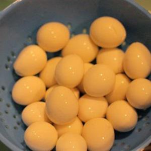 Cách làm trứng cút rim mặn