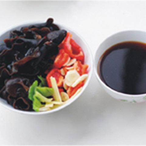 Cách làm trứng cút xào chua ngọt