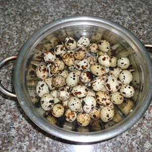 Cách làm trứng cút xào chua ngọt