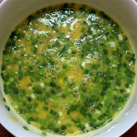 Cách làm trứng đúc hẹ