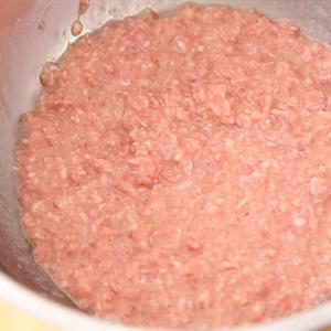 Cách làm trứng đúc thịt chiên giòn