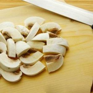 Cách làm trứng gà chiên nấm mỡ