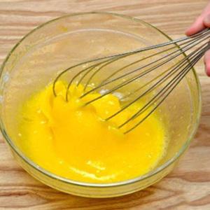 Cách làm trứng gà chiên tôm