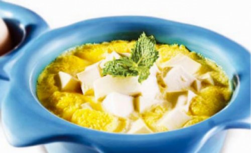 Trứng gà chưng đậu hũ