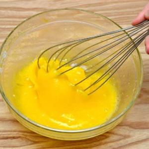 Cách làm trứng gói thịt cua