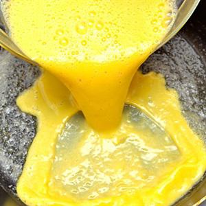 Cách làm trứng hình hoa