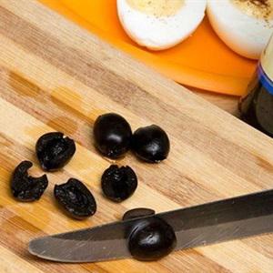 Cách làm trứng luộc hình nhện