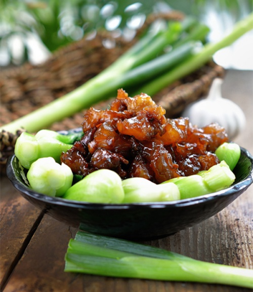 Trứng luộc hoa văn đẹp mắt, dễ làm cho mâm cơm thêm màu sắc