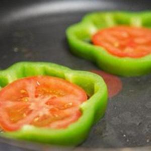 Cách làm trứng ốp lết hoa mai