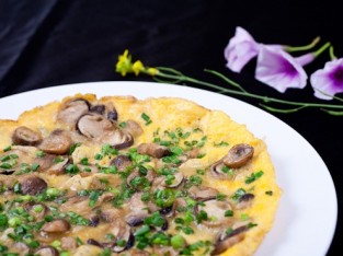 Trứng rán nấm rơm