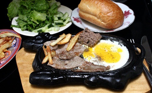 Trứng xào ngao đậm đà cho bữa cơm quây quần