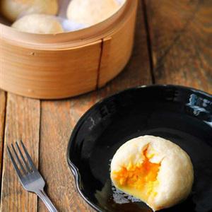 Cách làm bánh bao kim sa tại nhà