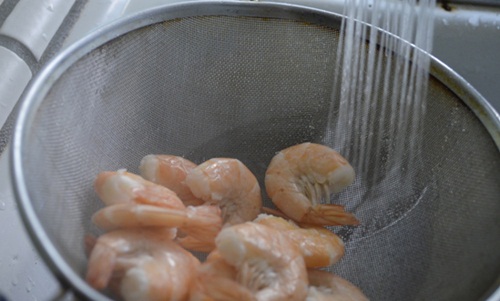 Tự làm bánh cuốn chay thơm ngon hấp dẫn bằng chảo ngay tại nhà