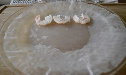 Tự làm bánh cuốn chay thơm ngon hấp dẫn bằng chảo ngay tại nhà