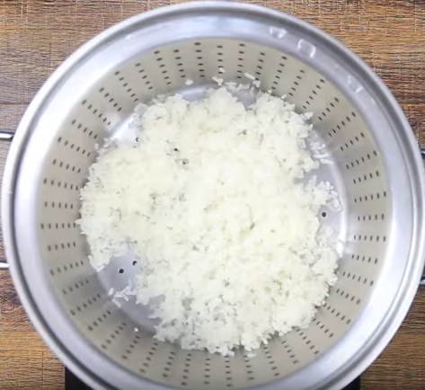 Tự làm bánh đúc nóng hổi không cần hàn the mà vẫn ngon như tiệm cho ngày đầu đông