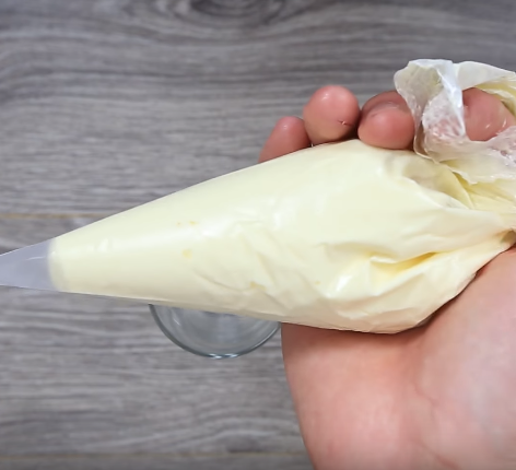 Tự làm bánh khoai lang kén vàng ươm, giòn rụm, ngon không thể chối từ