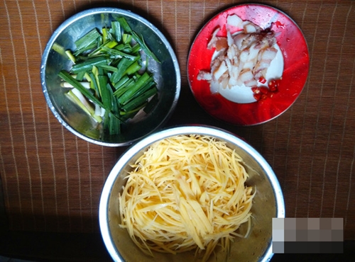 Tự làm bánh ngói hạnh nhân siêu ngon tại nhà