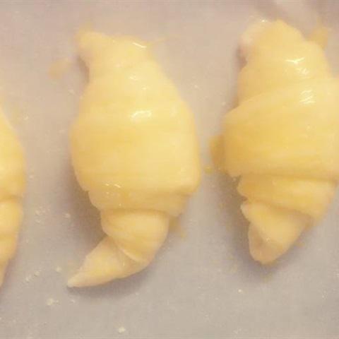 Cách làm bánh sừng bò tại nhà