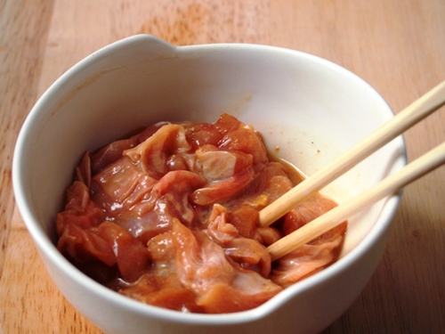 Tự làm bánh tằm sắc màu mềm thơm, đã mắt ngọt miệng