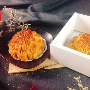 Cách làm bánh trung thu nhân thập cẩm trứng muối