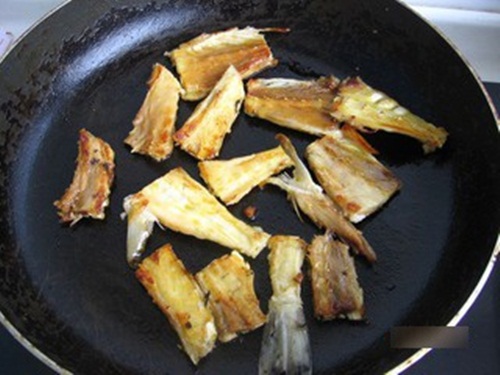 Tự làm bim bim khoai lang tại nhà thơm bùi, giòn rụm lại ngon đã đời