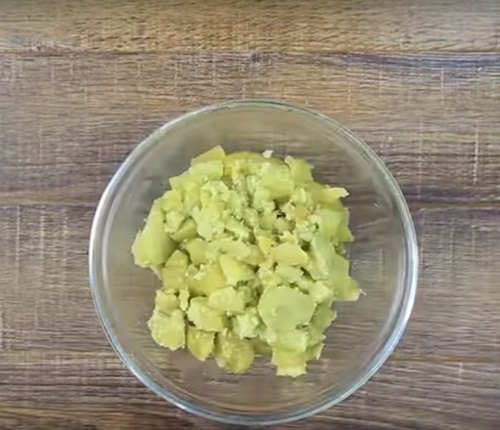 Tự làm caramen trà xanh mềm mịn, siêu ngon ngay tại nhà