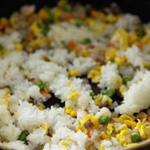 Cách làm cơm chiên thập cẩm