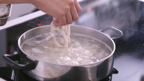 Tự làm đá bào dưa hấu xoài thơm ngon bổ dưỡng