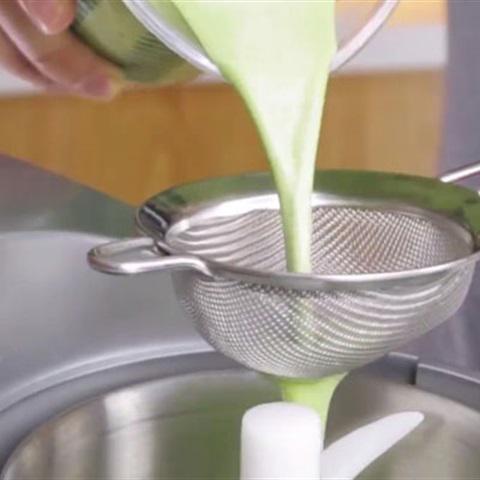 Cách làm kem trà xanh