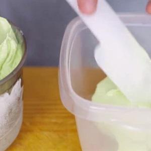 Cách làm kem trà xanh