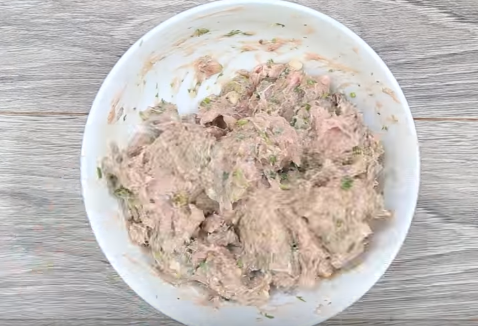 Tự làm mì rau cải đơn giản mà siêu hấp dẫn chào ngày mới