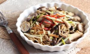 Tự làm mochi trà xanh nhân kem chuẩn vị Nhật Bản tại nhà