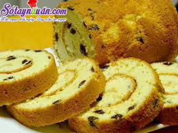 Tự làm món bánh bông lan nho khô ngon không kém ngoài tiệm