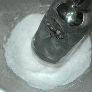 Tự làm mứt bí đao thơm ngon