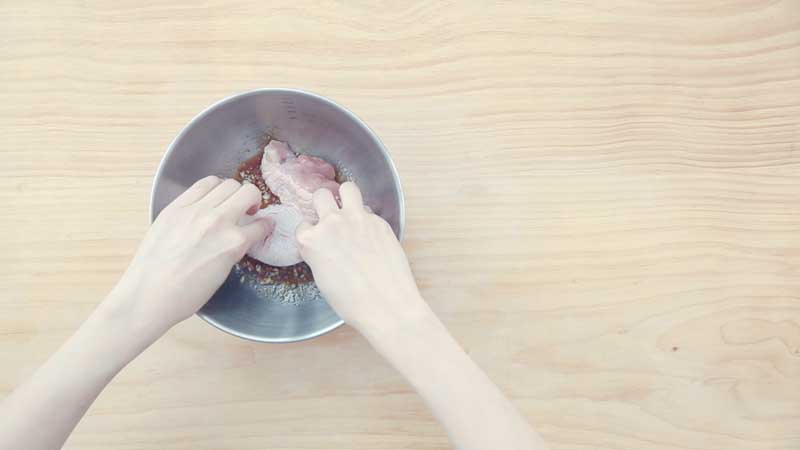 Tự làm nước sốt mỳ Ý đúng chuẩn nhà hàng