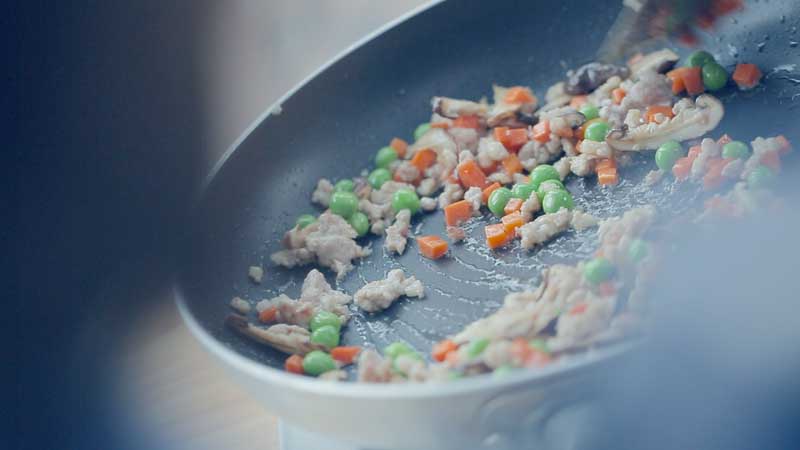 Tự làm nước sốt mỳ Ý đúng chuẩn nhà hàng