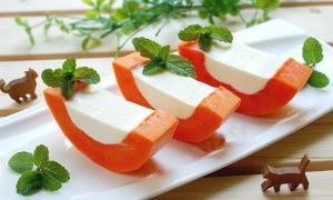 Tự làm Parfait vị dâu tây tại nhà ngon như ngoài tiệm