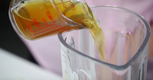 Tự làm “pizza” cải lông vịt quay ngon mê li