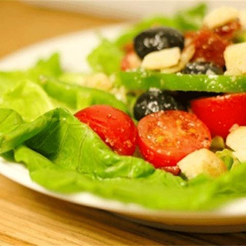 Công thức làm salad pizza rau củ