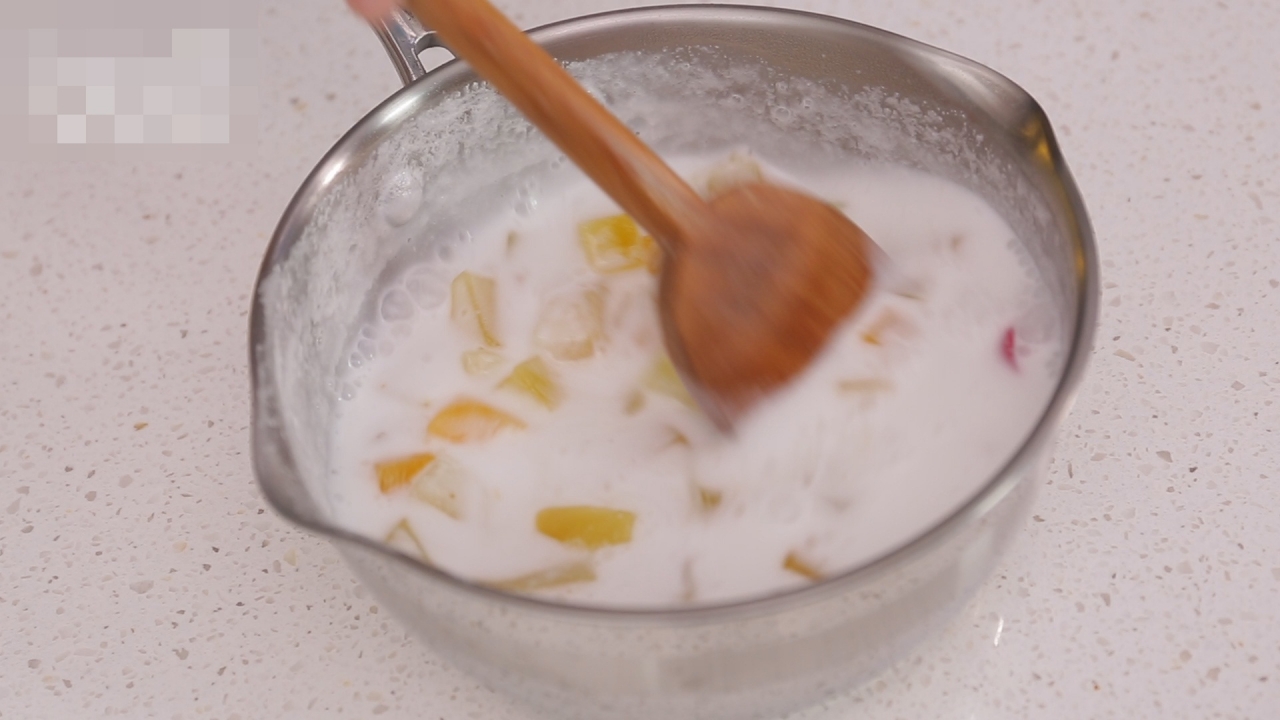 Tự làm snack khoai tây không dính dầu mỡ