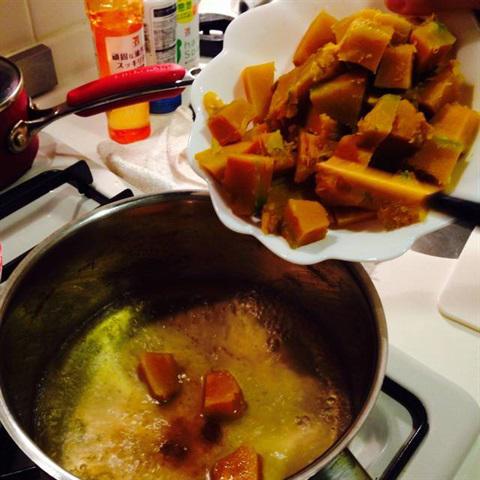 Cách làm soup bí đỏ