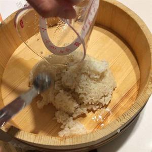 Cách làm sushi nắm nigirizushi