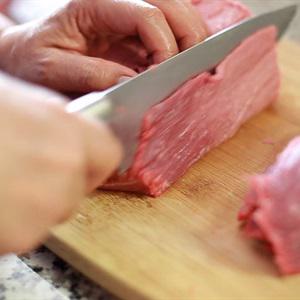 Cách làm thịt bò khô ngay tại nhà