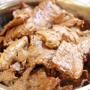 Cách làm thịt bò khô ngay tại nhà