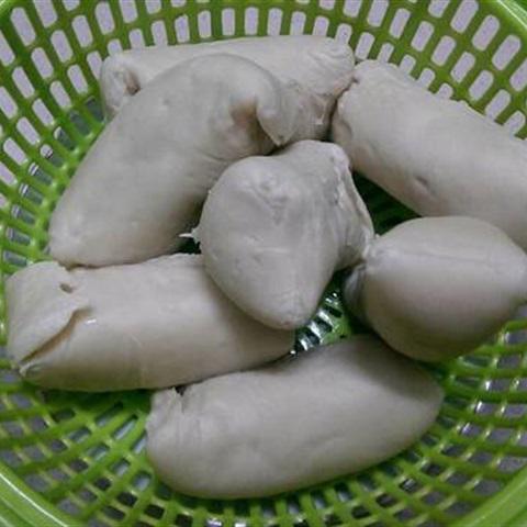 Cách làm xá xíu chay từ mì căn