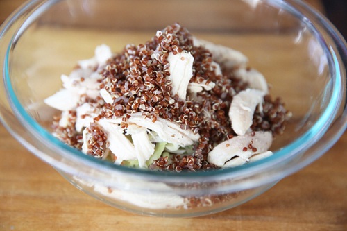 Tự làm xúc xích tẩm bột ngô chiên giòn rụm